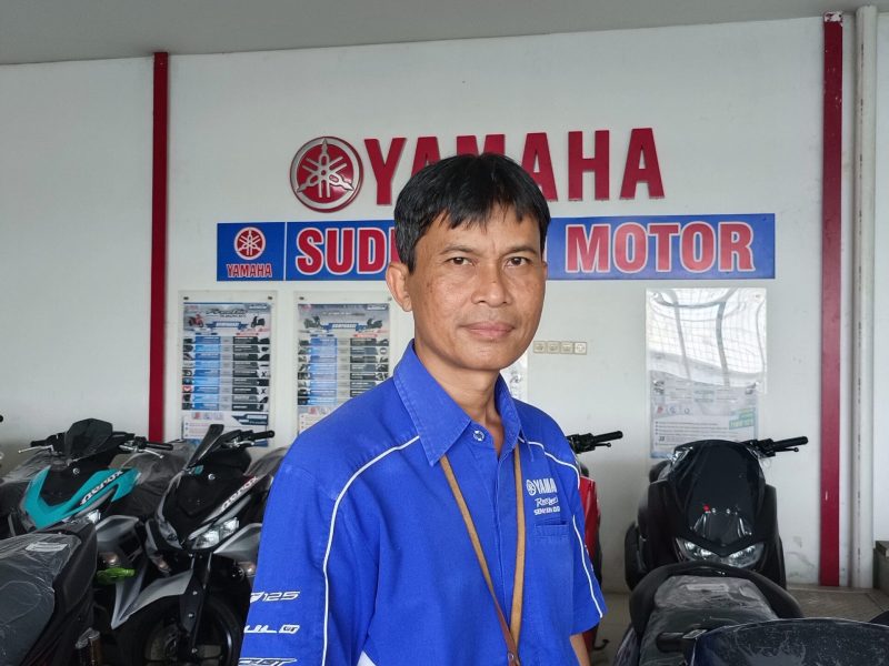 Shop manager sudirman motor